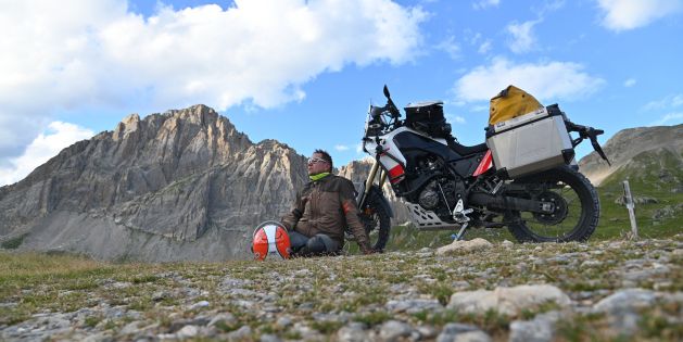 Enduro-Rast: Südliches Piemont mit T7
