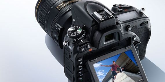 DSLR Nikon D750 erstmals mit Klappdisplay