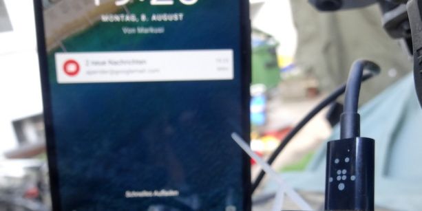 Nexus 5X mit Belkin-Loader