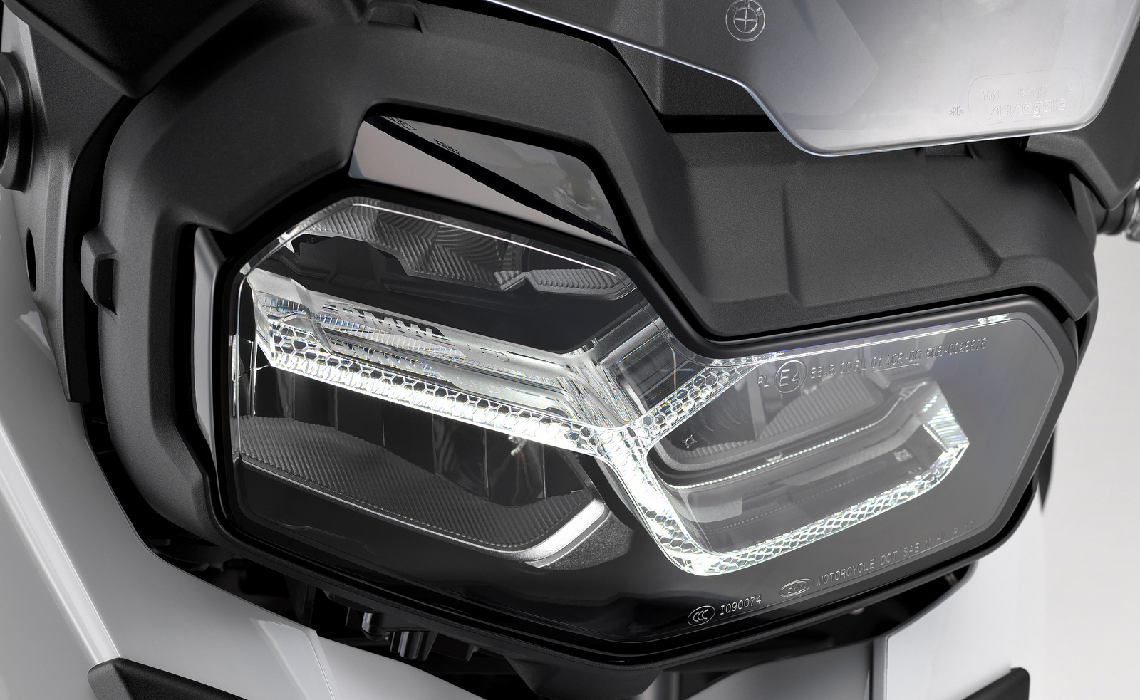 Philips Ultinon Pro6000 H4 LED Abblendlicht Motorrad